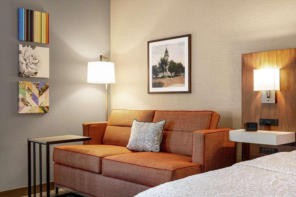 Hampton Inn & Suites Valparaíso Habitación foto